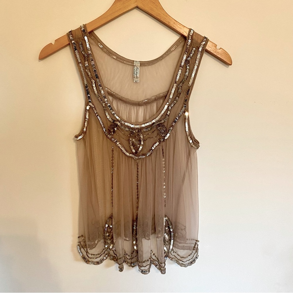 Free People ✨ Embellished mesh tank